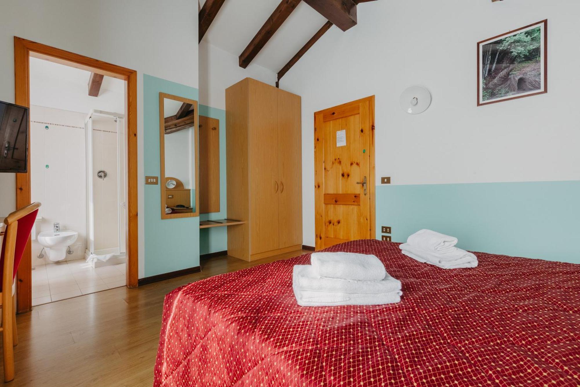 Hotel Spera Strigno Exterior photo