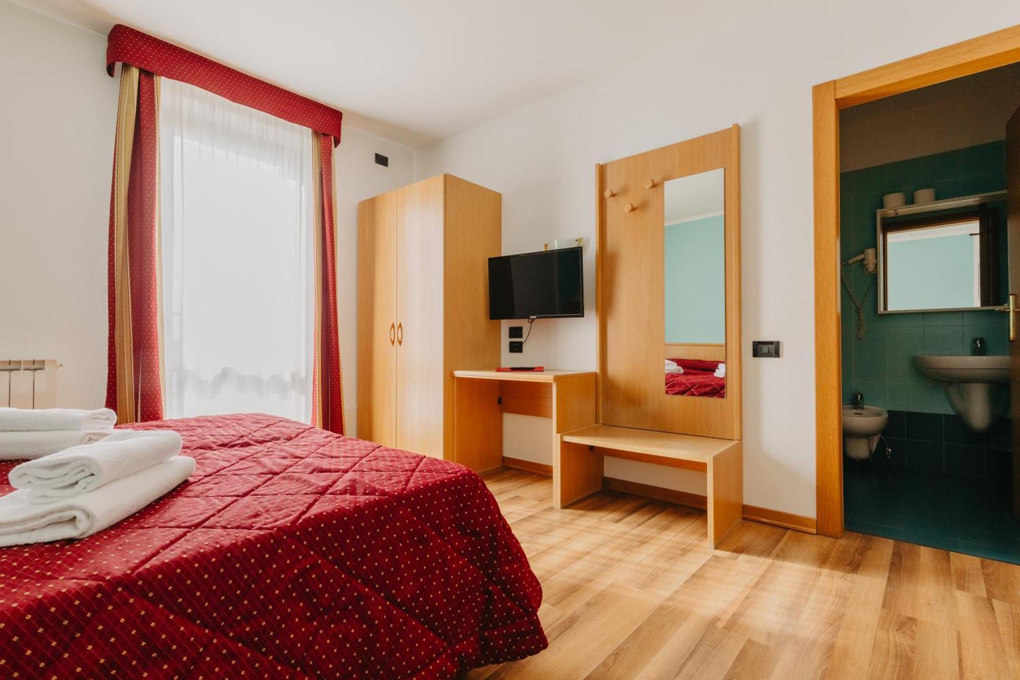 Hotel Spera Strigno Exterior photo