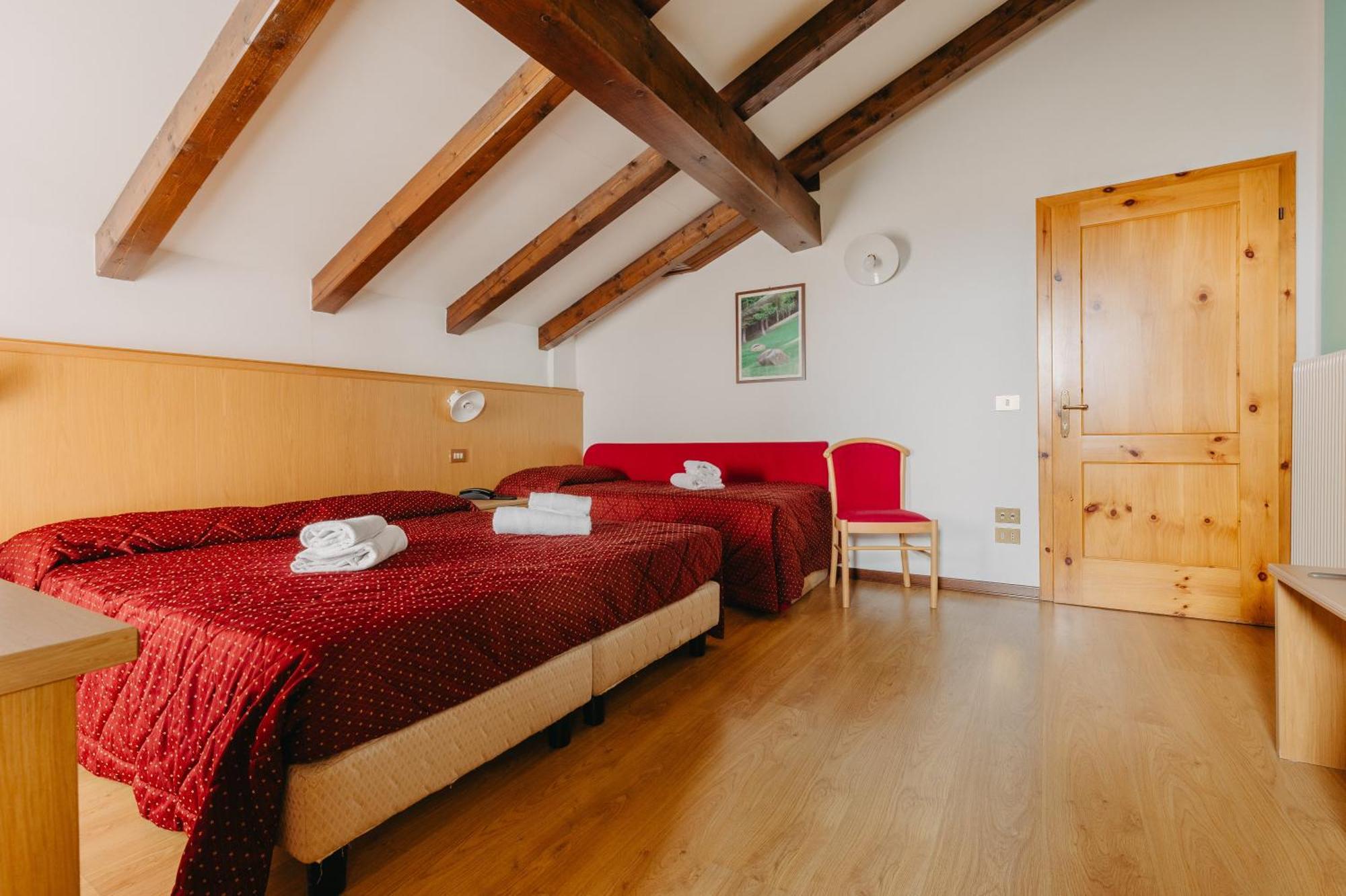 Hotel Spera Strigno Exterior photo